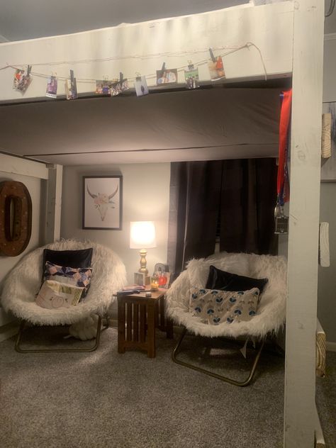 Loft Bed Hangout, Bed Under Loft Bed Ideas, Loft Bed Hangout Space, Loft Bed With Sitting Area Underneath, Loft Bed Hideout, Loft Bed Platform, Seating Under Loft Bed, Loft Bed Lounge Area, Cozy Space Under Loft Bed