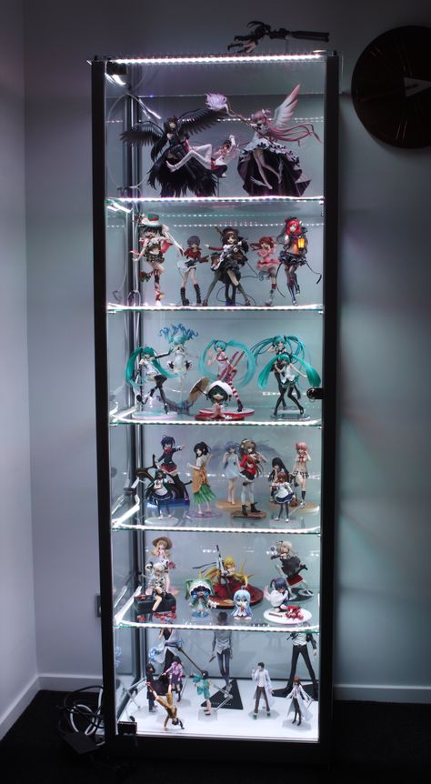 Figure Room Ideas, Anime Figure Display Ideas, Anime Figurine Display, Figurine Collection Display, Figure Collection Display, Anime Figure Display, Anime Figures Collection Display, Cosplay Room, Anime Display Case