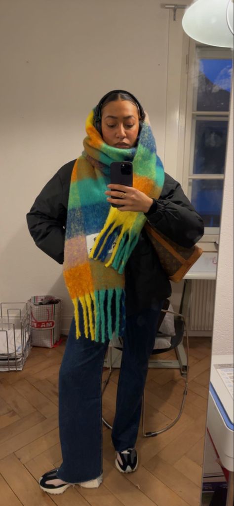 Colourful Scarf Outfit Winter, Oversized Scarf Aesthetic, Scarf 2023 Winter, Acne Scarf Street Style, Big Colorful Scarf, Acne Studios Scarf Aesthetic, Scarf Acne Studios, Rainbow Scarf Outfit, Bright Scarf Outfit