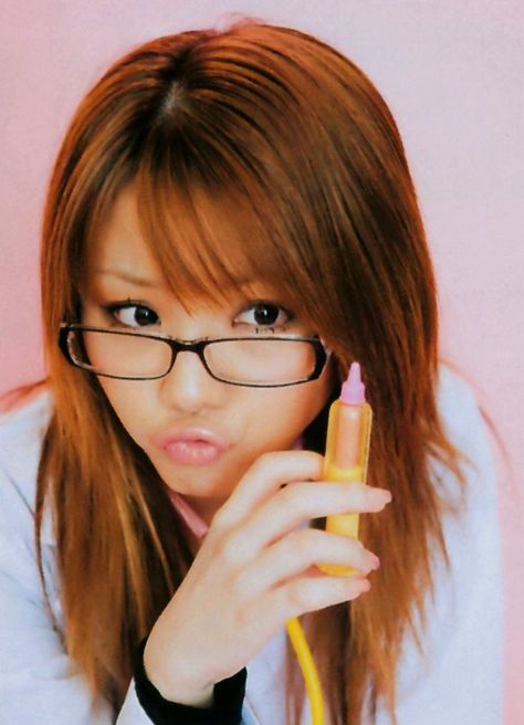 Reina Tanaka, Tanaka Reina, Yandere Girl, 일본 패션, Morning Musume, Hello Project, Side Swept Bangs, Gyaru Fashion, Hair Reference