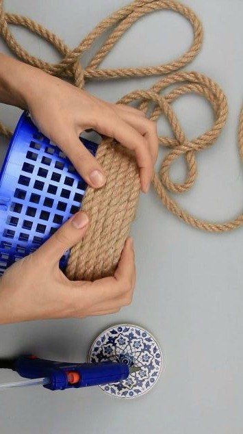 How To Decorate A Basket, Diy Rope Basket, Eco Decor, Basket Uses, Dekor Diy, Rope Crafts Diy, Diy Basket, Rope Crafts, Rope Basket