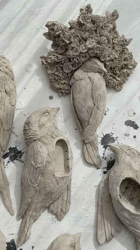 darlajacksonsculpture on Instagram: Thinking about the pretty ladies from “Enter the 36 Chambers” (my 2021 solo at @antlerpdx )… Sometimes it’s very difficult to part with my… Bird Sculpture Art, Clay Birds How To Make, Ceramics Bird, Ceramic Birds Sculpture, 36 Chambers, Ceramic Relief, Clay Birds, Clay Bird, Sculpture Art Clay