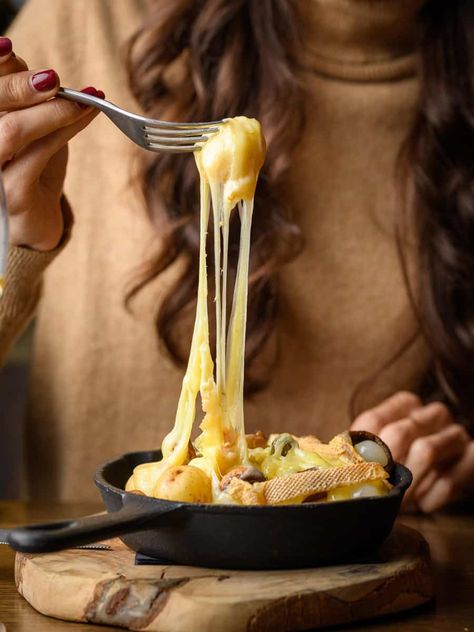 Where to Find The Best Raclette in London — London x London Raclette Restaurant, Cheese Toasties, Restaurant London, Cheese Bar, Crispy Fry, Say Cheese, Best Cheese, Restaurant Guide, London Restaurants