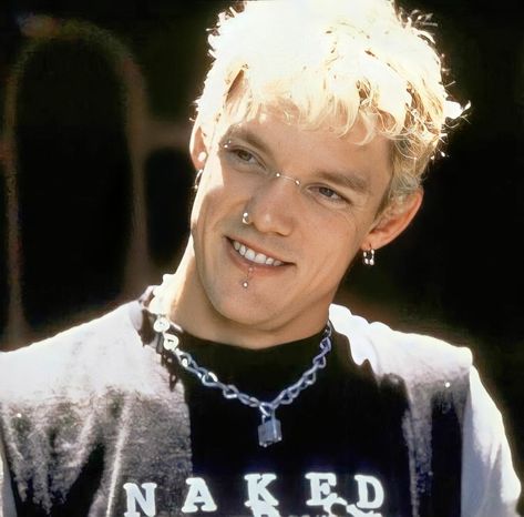 Mathew Lillard Senseless, Tim Laflour Icon, Mathew Lillard 90s, Punk Boy Aesthetic, Scream Movie Cast, Tim Laflour, Slc Punk, Stu Macher, Matthew Lillard