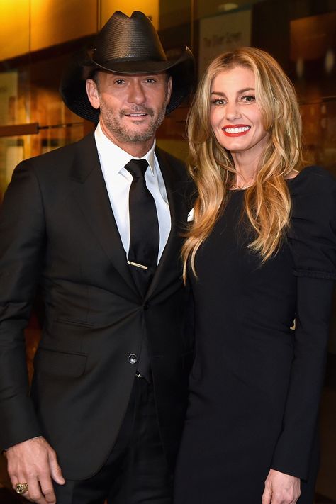 How Faith Hill and Tim McGraw Keep Their 21-Year Marriage Going Strong Faith Hill 1883, Faith Hill And Tim Mcgraw, Tim Mcgraw And Faith Hill, Top Country Songs, Tim And Faith, Tim Mcgraw Faith Hill, Country Music News, Faith Hill, Tim Mcgraw