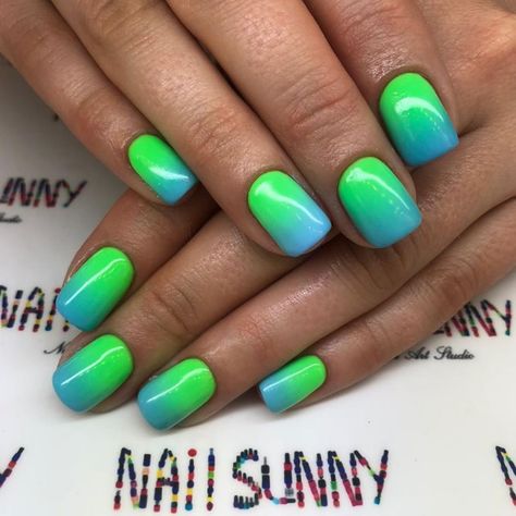 Dip Nail Ideas Ombre, Beach Sns Nails, Nail Dipping Powder Designs Ombre, Cute Vacation Nails The Beach, Aumbre Nails, Dipped Nails Ideas Powder Ombre, Fun Dip Nails, Dip Ombre Nails, Dipped Nails Ideas Powder