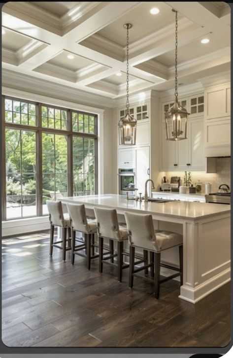 Elegant Kitchens Luxury, Luxury Kitchen Lighting, Kitchen Lighting Ideas, Grand Kitchen, Modern Luxury Kitchen, Elegant Kitchen Design, Classy Kitchen, Kitchens Luxury, Ultimate Kitchen