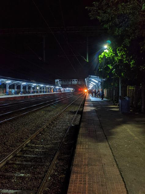 white and brown train station photo – Free Ottapalam Image on Unsplash Railway Station Night, Instagram Food Pictures, Station Photo, False Ceiling Bedroom, India Images, Instagram Words, Cute Fall Wallpaper, Night Train, Train Photography