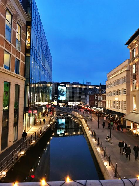 Aarhus, Mitteljütland - Denmark #aarhus#denmark#arhus#europe#mitteljütland#river#lights#winterwonderland Aarhus Aesthetic, Denmark Aarhus, Copenhagen Vibes, Denmark Aesthetic, Scandi Girl, Aarhus Denmark, Vision 2025, North Europe, Denmark Travel