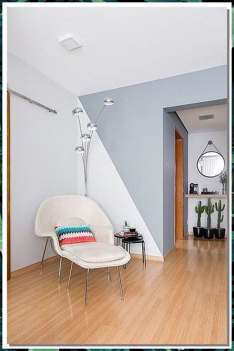 Looking for an affordable and easy way to add a personal touch to your apartment's walls? Painting your own walls is a great way to add personality and excitement to your space. Unicorn House, Wall Color Ideas, Apartment Walls, Geometric Wall Decor, Wall Paint Designs, Design Del Prodotto, Watercolor Walls, A Living Room, Geometric Wall