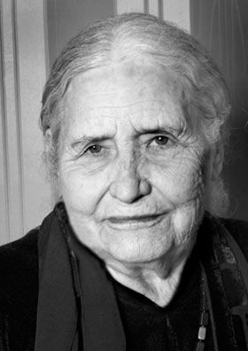 Bergman Film, Doris Lessing, Female Experience, Nobel Prize In Literature, Nobel Prize Winners, Women Writers, Writers And Poets, Writers Write, Book Writer