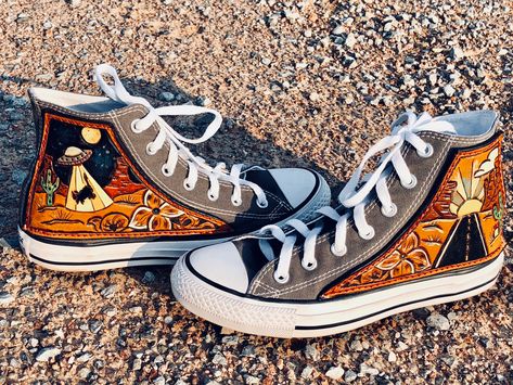 Tooled Converse, Leatherwork Projects, Tooled Leather Shoes, Customized Converse, Handmade Leather Work, Custom Leather Work, Leather Vans, Country Shoes, Cowgirl Accessories