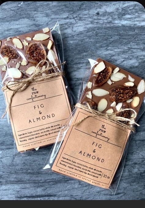 Chocolate Business Ideas, Almond Bar, Delicious Food Image, Homemade Chocolate Bars, Almond Chocolate, Chocolate Diy, Chocolate Recipes Homemade, Chocolate Pack, Bakery Packaging