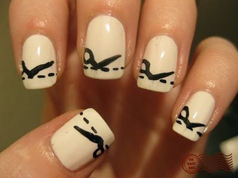 Cute nails - Cute nails 101  <3 <3 Nail Polish Painting, Funky Nail Art, Back To School Nails, Lines On Nails, Daily Nail, School Nails, Get Nails, Cute Nail Art, Funky Nails