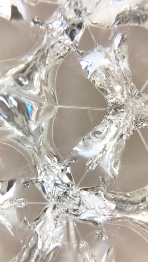 Crystal Close Up, Transparency Aesthetic, Trill Wallpapers, Gem Aesthetic, Diamonds Aesthetic, Jewelry Wallpaper, Diamonds Background, Crystal Wallpaper, Diamond Aesthetic