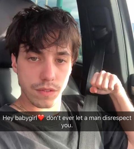 Weird Snaps, Matt Champion, Funny Looking Cats, Thirst Trap, Losing Faith In Humanity, He Makes Me Happy, Snapchat Funny, Self Confidence Tips, Funny Profile