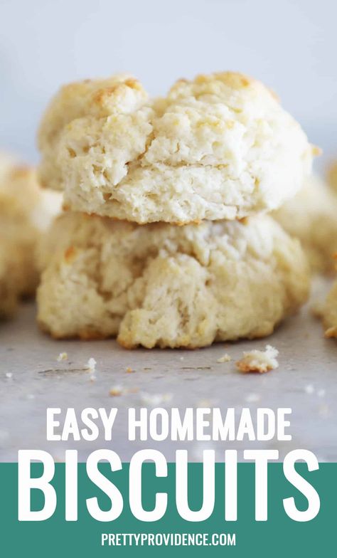 Homemade Biscuits Without Buttermilk, Quick Homemade Biscuits, Biscuits Without Buttermilk, Garlic Biscuits, Easy Homemade Biscuits, Homemade Raspberry Jam, Fast Dinner Recipes, Homemade Biscuits, Sausage Gravy