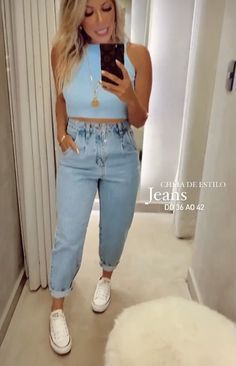 Outfits Con Mon Jeans, Mon Jeans Outfits, Look Mom Jeans, Moon Jeans, Fashion Blazer Outfits, Looks Com All Star, Converse Style Women, Outfits Con Jeans, Celebrity Casual Outfits