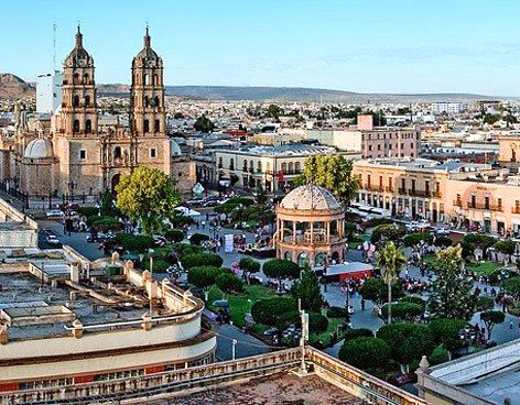 Ciudad-Juarez / Chihuahua / Mexico .... can't believe I actually went there Durango Mexico, Chihuahua Mexico, The Plaza, Mexico Travel, Central America, Mexico City, Day Trip, Cool Places To Visit, Night Life