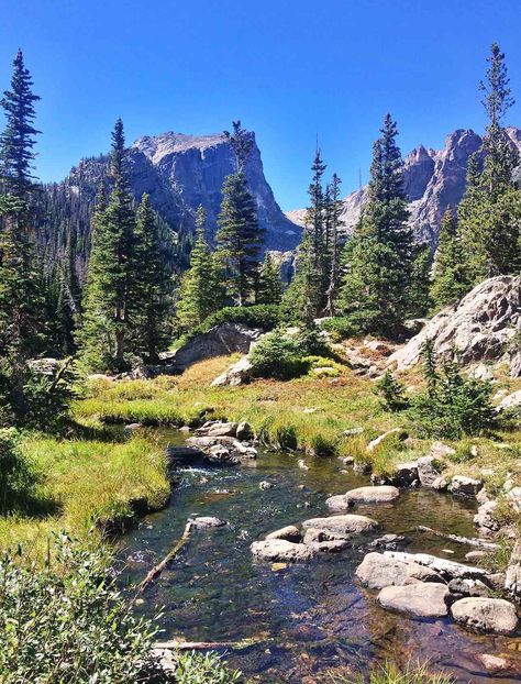 Mountain Quotes, Rocky Mountain National Park Colorado, Mountain Landscape Photography, Gili Trawangan, Mountain Painting, Landscape Mountain, Beautiful Hikes, Emerald Lake, Mountain Photos