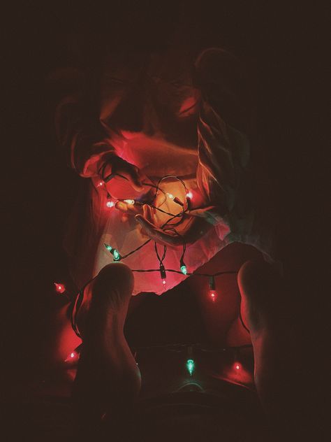 Christmas Light Bouidor, Budoir Sessions Christmas Lights, Christmas Budiour Photoshoot, Christmas Spicy Photoshoot, Christmas Boudier Pics, Christmas Bodouir Photoshoot Ideas, Christmas Boudiour Outfit Ideas, Christmas Budoir Photography, Christmas Light Boudiour Ideas