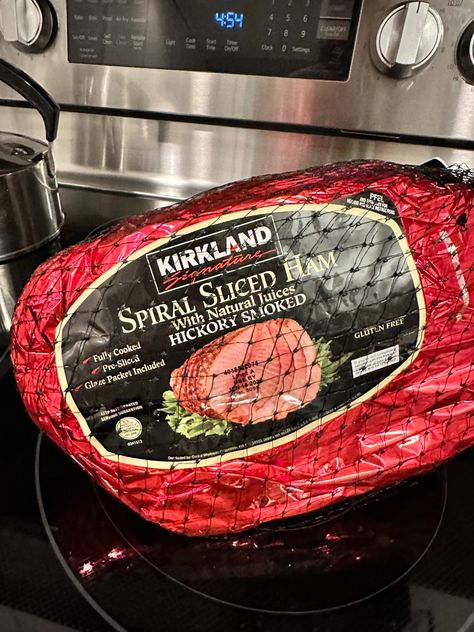 Costco Kirkland Spiral Ham Review - Parade Costco Ham, Brie Appetizers, Easy Baked Brie, Brie Recipes Appetizers, Ham In The Oven, Baked Brie Appetizer, Baking Competition, Spiral Cut Ham, Baked Brie Recipes