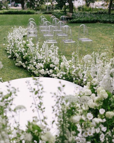 Stefanie Buma Weddings on Instagram: “How stunning is this setup! Fresh whites and greens to your heart’s content. 💚 Photographed for @wildwoodfloralperth. You are incredible!…” Flower Aisle, Ceremony Styling, Romantic Wedding Style, Floral Arch Wedding, Ceremony Aisle, You Are Incredible, Aisle Flowers, Wedding Ceremony Arch, Ceremony Design