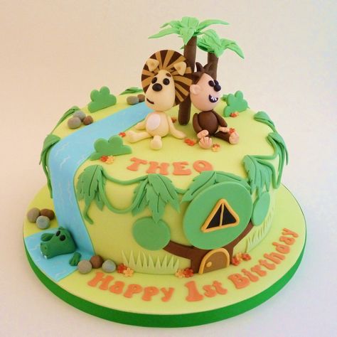 Raa Raa The Noisy Lion Birthday Cake ... Lily Birthday Cake, Raa Raa The Noisy Lion, Lion Birthday Cake, Jungle Party Ideas, Lion Cake, Cupcakes For Kids, Girls Birthday Cakes, Movie Cakes, Lion Birthday