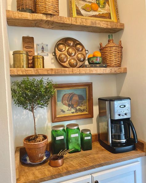 Dylan Samide on Instagram: “Weird little closet we had in our kitchen. Turned it into a little coffee bar with the extra pieces of salvaged wood from the beams. Little…” Drinks Coffee, Inspiration Kitchen, Vintage Style Decorating, Topiaries, Farmhouse Cottage, Country Style Homes, Salvaged Wood, Farmhouse Kitchen Decor, Vintage Painting