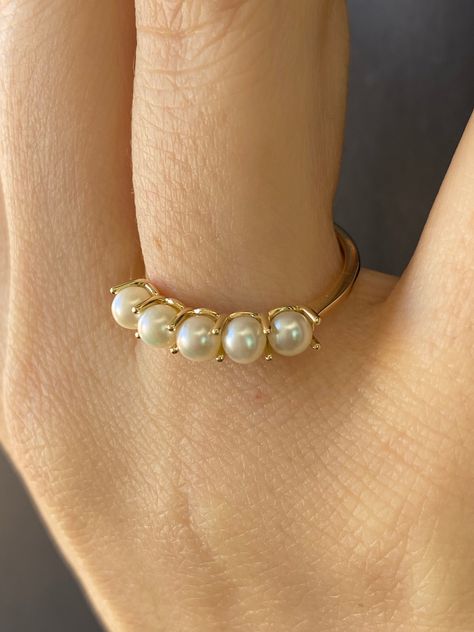 Pearl Gold Ring, Gold Bar Ring, Ornaments Making, White Pearl Ring, Pearl Engagement Ring, Freshwater Pearl Ring, Bar Ring, Poetry Images, Bracelets Gold