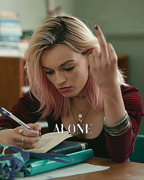 S X Education, Space Vibes, Maeve Wiley, Emma Mackey, One Finger, Perks Of Being A Wallflower, Cheryl Blossom, A New Hope, New Hope