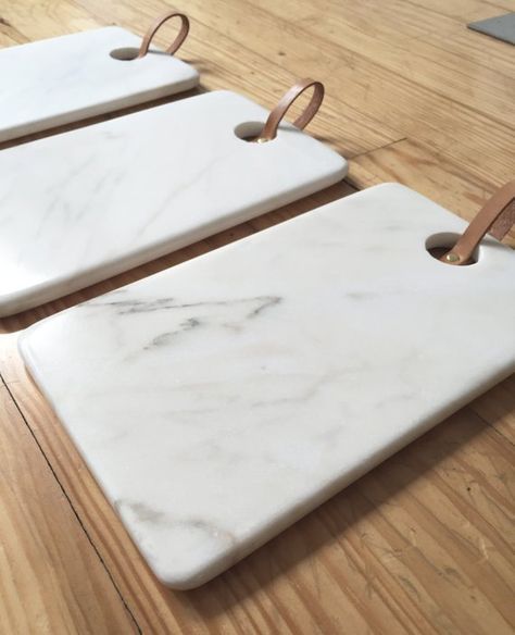 Granite Remnants, Marble Serving Boards, Kitchen Accessories Storage, Marble Accessories, Marble Board, Marble Home, Stone Accessories, Marble Counter, Nordic Decor