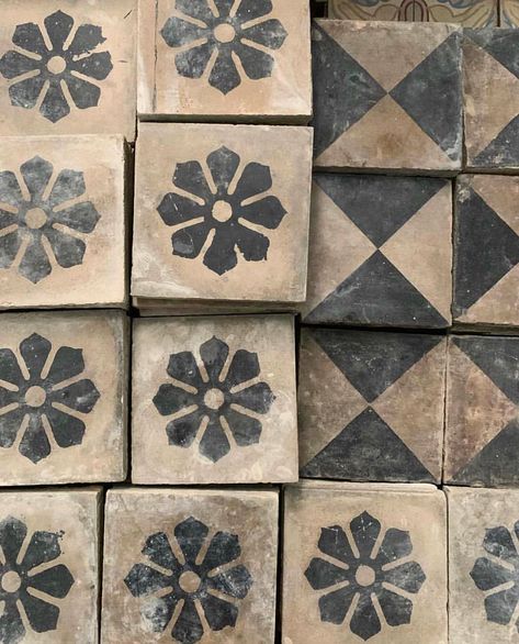 Cuban Tile, Ancient Tiles, Tiles Vintage, Beautiful Tile Floor, Reclaimed Tile, Hydraulic Tiles, Vintage Tiles, British Colonial Decor, Encaustic Tiles