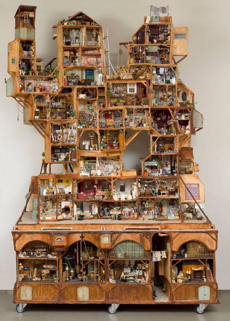 Mouse Mansion, Mouse House, Dolls Houses, Miniature Houses, Miniature Crafts, Tiny Things, Mini Things, Fairy Houses, Fairy House