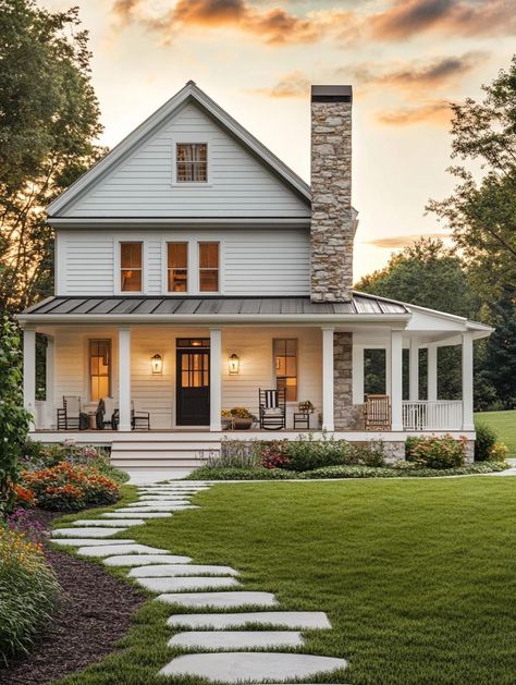 White Farmhouse Exterior With Brick, Traditional Farmhouse Exterior, Cozy Cottage Exterior, Cottage Facade, American Farmhouse Exterior, Old Farmhouse Remodel, Backyard Fencing, Annie Mac, White Farmhouse Exterior