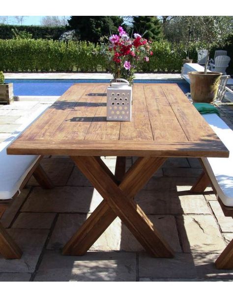 Farmhouse Bench Diy, Teak Garden Furniture, Wicker Dining Chairs, Large Dining Table, Table Haute, Mesa Exterior, Teak Table, Sustainable Furniture, Teak Outdoor