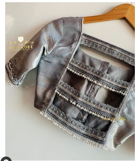 Grey Blouse Designs For Saree Silk, Blouse Hand Designs Latest Fancy, Grey Blouse Designs, Silver Blouse Designs, Diwali Suit, Blause Desine Latest Back, Blause Desine Latest, Aari Design, Blouse Designs Catalogue