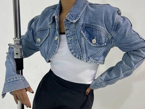 29 Cool Fall Fashion Items to Shop Right Now | Who What Wear Denim Bolero Jacket, Cropped Denim Jacket Outfit, Denim Shrug, Cropped Jacket Outfit, Pixie Market, Demin Jacket, Jean Jacket Outfits, Denim Jacket Outfit, Crop Jean Jacket