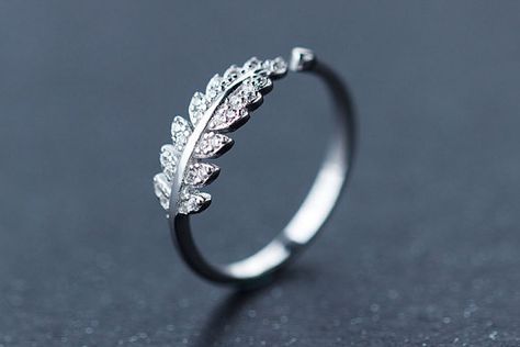 Leaf Ring Silver Ring 925 Sterling Silver Rose by MKJewelryShop Silver Leaf Ring, Moon And Star Ring, Feather Ring, Girl Jewelry, Leaf Ring, Rings For Girls, Cute Rings, Chrome Hearts, Girly Jewelry