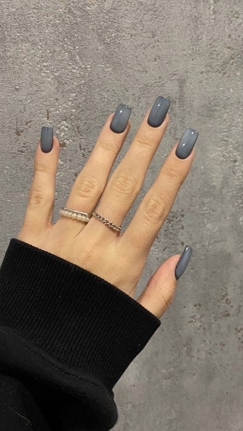 Gray Nail Inspo Acrylic, Hello Nails, Gray Nails, Short Nail Designs, Design Minimal, Square Nails, Perfect Nails, How To Do Nails, Short Nails