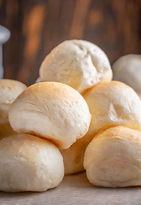 Not only are these tasty, but it's hard to believe it's just 3 ingredients Three Ingredient Rolls, Muffin Tin Bread, 3 Ingredient Rolls, Easy Dinner Rolls Recipe Quick No Yeast, Quick Dinner Rolls Recipe, Fast Bread Recipe, Food Only, Quick Dinner Rolls, Cooktop Cove