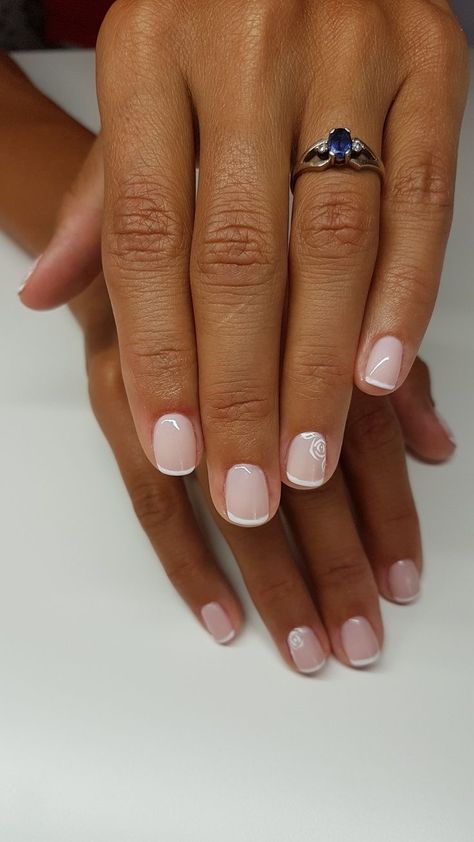 Squoval Biab Nails, Short Squoval Acrylic Nails Pink, Short American Manicure, French Manicure Short Nails, Natural Nails Manicure, Gel Toe Nails, Squoval Nails, Short Gel Nails, French Manicure Nails