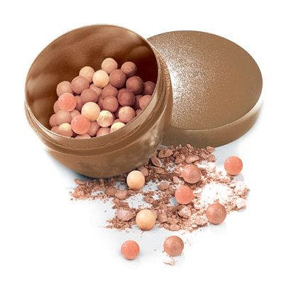 Right Bronzer For Your Skin Buy Makeup Online, Bronzing Pearls, Best Bronzer, Bronze Makeup, Beauty Therapist, Blush Highlighter, Diy Skincare, Best Beauty Tips, Natural Tan