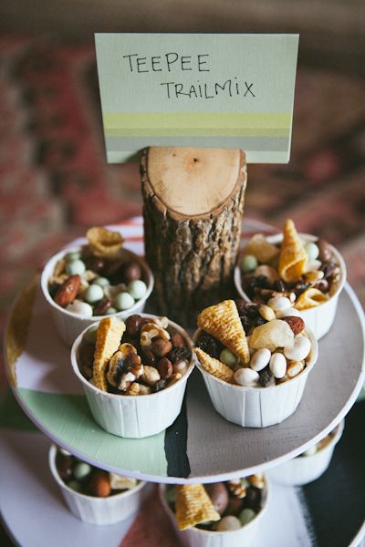 teepee trailmix Lila Party, Brave Man, Adventure Baby Shower, Indian Baby, Camping Party, Shower Food, Shower Bebe, Baby Shower Food, Karas Party Ideas