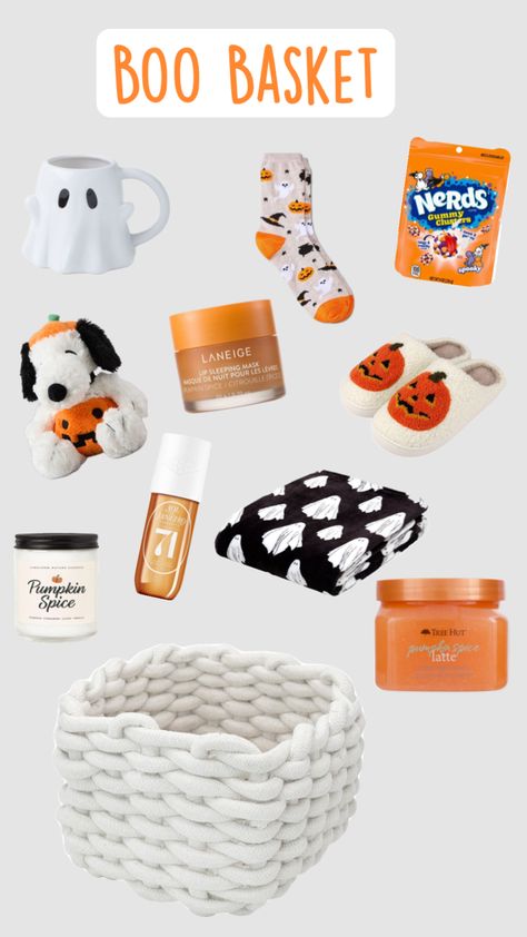 Boo Basket 🧡💛🤎🧡💛🤎#halloweenaesthetic Boo Basket Ideas For Best Friend, Fall Basket Ideas, Fall Gift Baskets, Girly Christmas Gifts, Halloween Gift Baskets, Treat Basket, Holiday Baskets, Birthday Basket, Halloween Baskets