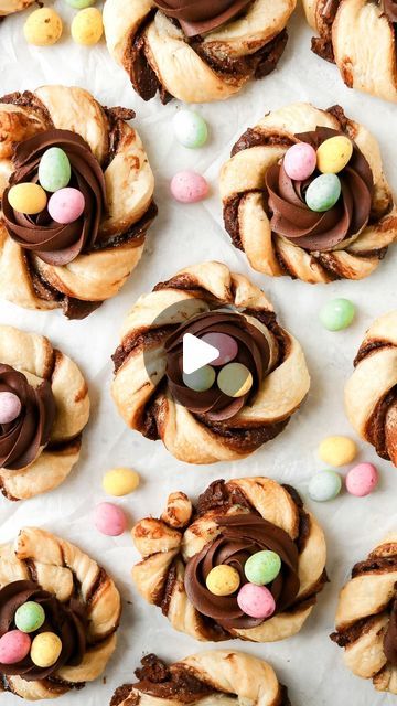 Holly Jade on Instagram: "Puff Pastry Easter Nests🪺🐣YAY or NAY?? Who wants one?? Follow @thelittleblogofvegan for the best vegan recipes! Vegan Puff Pastry Easter Nests for Easter🐣Flakey puff pastry filled with vegan Nutella, topped with a swirl of chocolate cream & vegan mini eggs. Vegan, dairy-free, gluten-free option, ready in minutes + easy to make!🪺 🐣 COMMENT ‘Easter nest’ and I’ll DM you the recipe link! • Get the full recipe is on my website: thelittleblogofvegan.com Type ‘Easter nests’ in the search bar of my site! #puffpastry #eastereggs #easyrecipes #easterbaking #eastertreats" Puff Pastry Recipes For Easter, Egg In Puff Pastry, Puff Pastry Easter Bunny, Puff Pastry Easter, Puff Pastry Easter Nests, Easter Pastry, Easter Nests Recipe, Vegan Puff Pastry, Easter Pastries