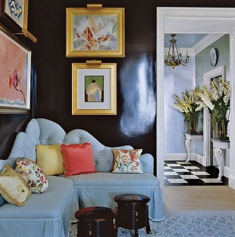 The View From the Top | Architectural Digest Tufted Banquette, Fine Paints Of Europe, Lacquered Walls, Black Rooms, Design Salon, Dark Walls, Chinoiserie Chic, Black Walls, Banquette