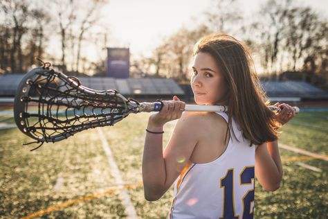 Senior Picture Lacrosse, Lacross Photography Picture Ideas, Senior Picture Ideas Lacrosse, Womens Lacrosse Media Day Poses, Girls Lacrosse Media Day, Lacrosse Senior Photos, Lacrosse Photoshoot Poses, Lacrosse Picture Ideas, Senior Lacrosse Picture Ideas