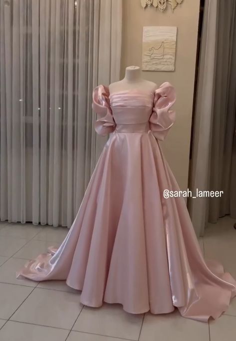 Cute Formal Dresses, Bride Dress Simple, Dresses Design, Pink Gown, Dress Colour, Engagement Dress, Fashion Sketches Dresses, Fancy Dresses Long, Modest Dresses Casual