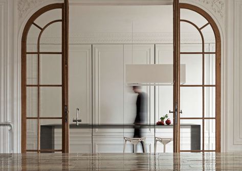 Invisible Kitchen by i29 interior architects; Paris Art Deco Door Frame, Invisible Kitchen, Interior Architects, Window Detail, Marble Floors, 아파트 인테리어, Paris Apartments, Interior Modern, Design Del Prodotto